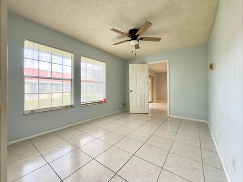 Tiny photo for 170 Amherst Lane, Lake Worth, FL 33467 (MLS # R11143184)