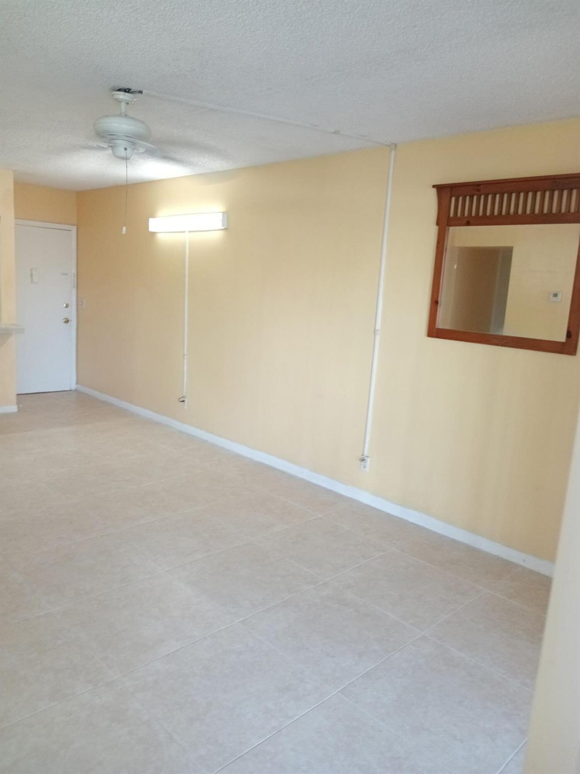 SPANISH OAKS CONDO - Residential Lease