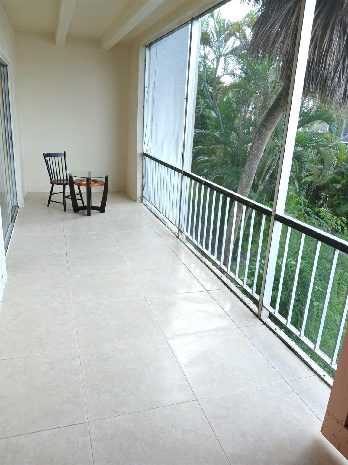 SPANISH OAKS CONDO - Residential Lease