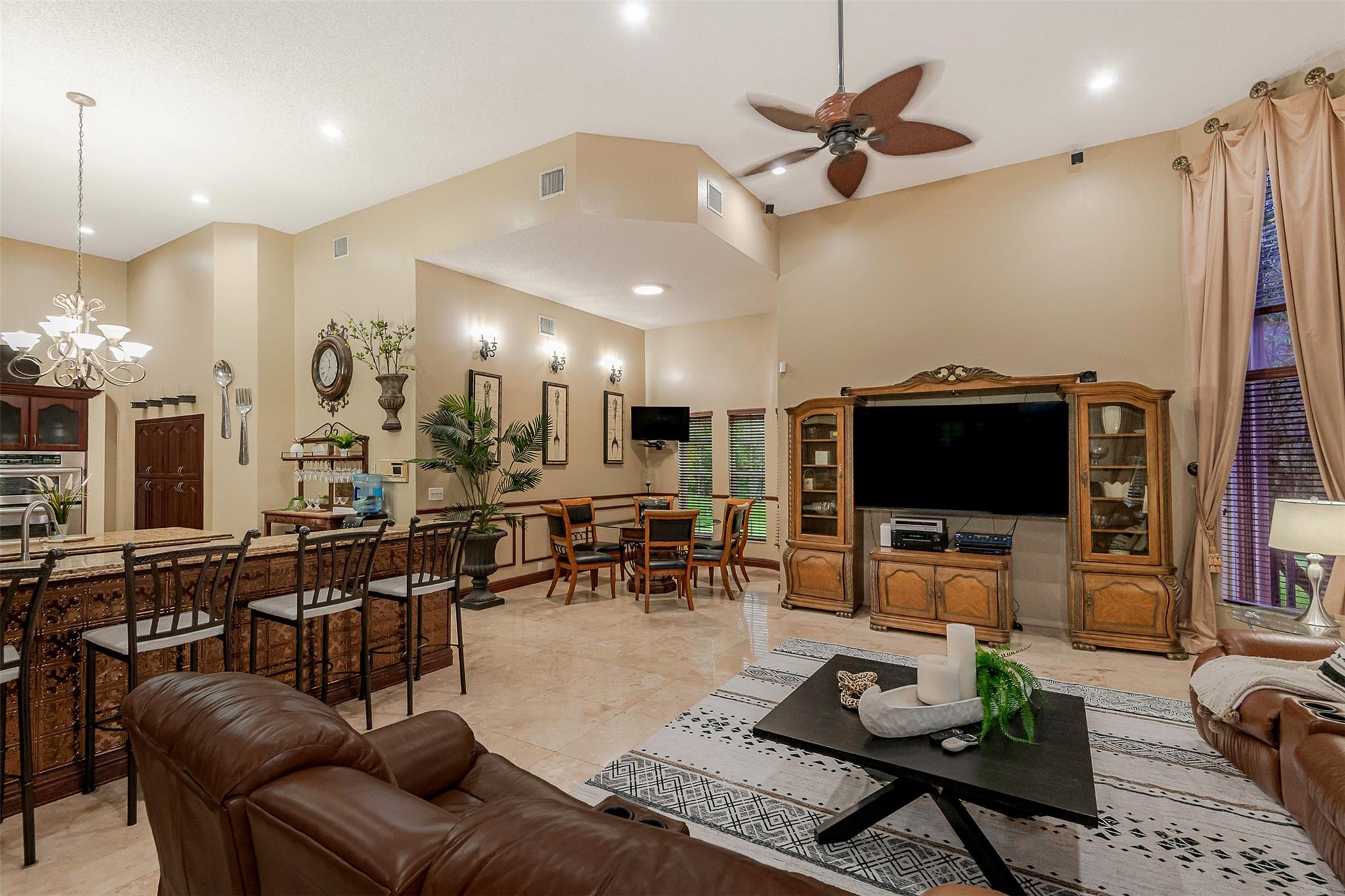 Davie Whispering Pines - Residential