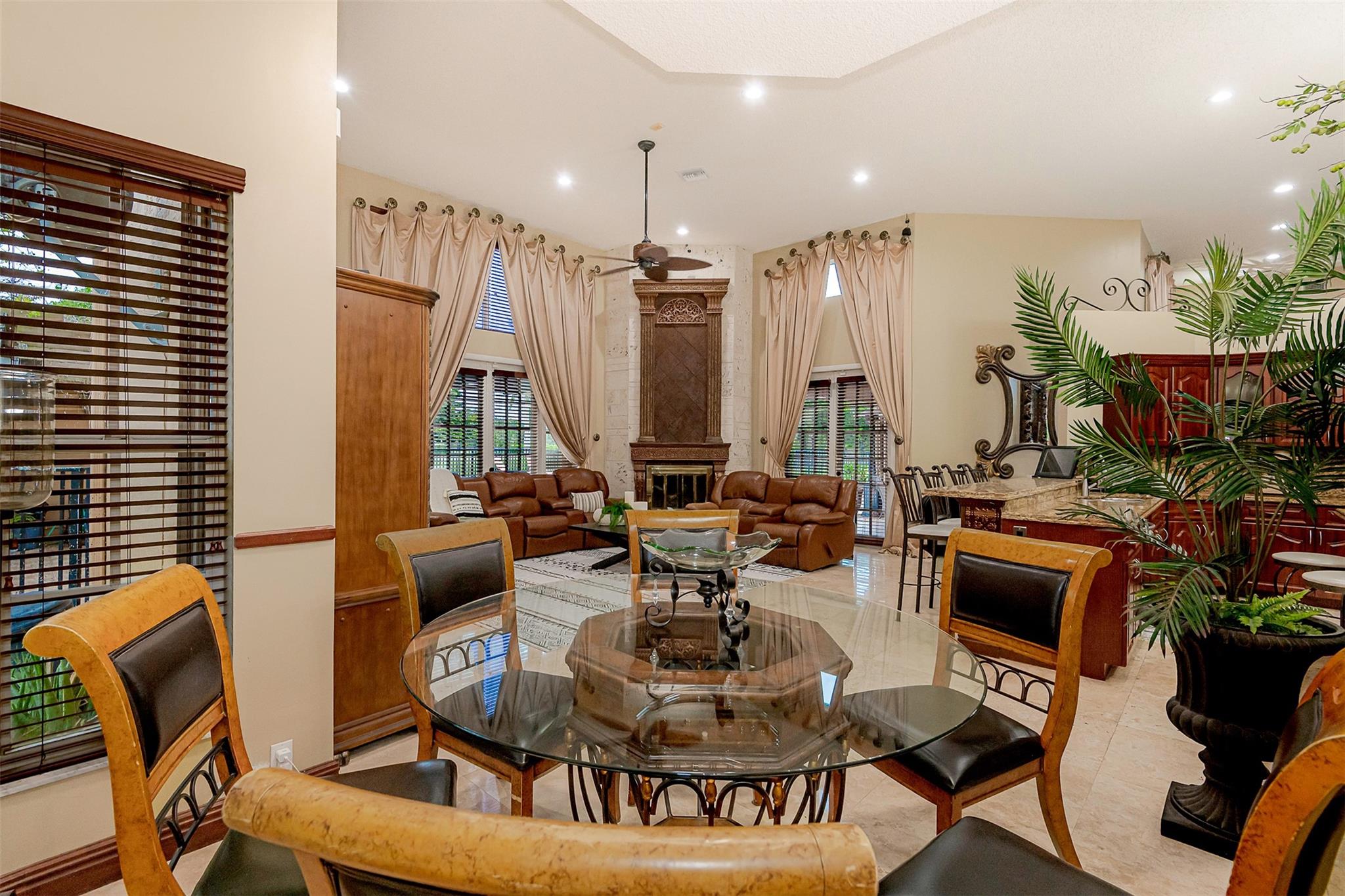Davie Whispering Pines - Residential