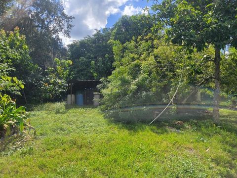 A home in Okeechobee