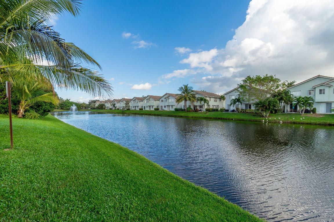 THOUSAND OAKS - Residential