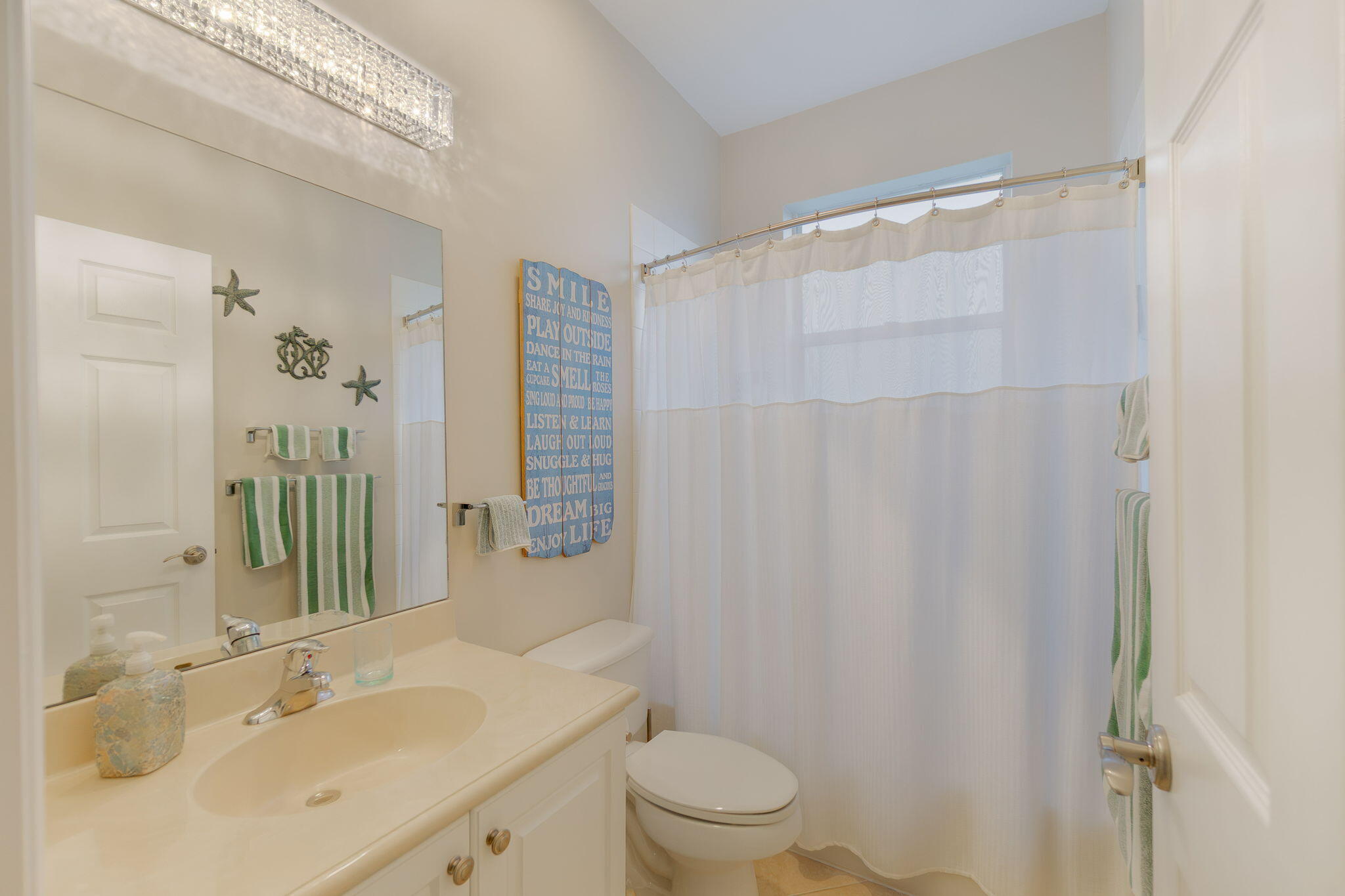 THOUSAND OAKS - Residential