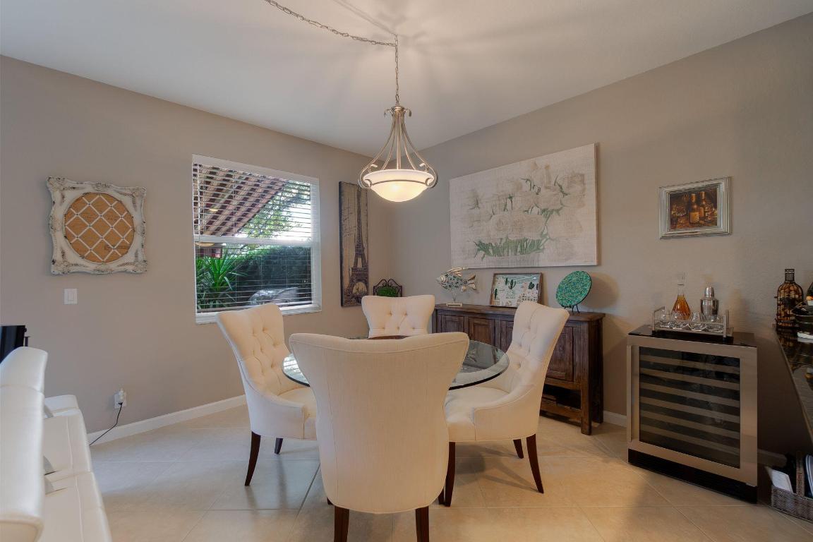 THOUSAND OAKS - Residential