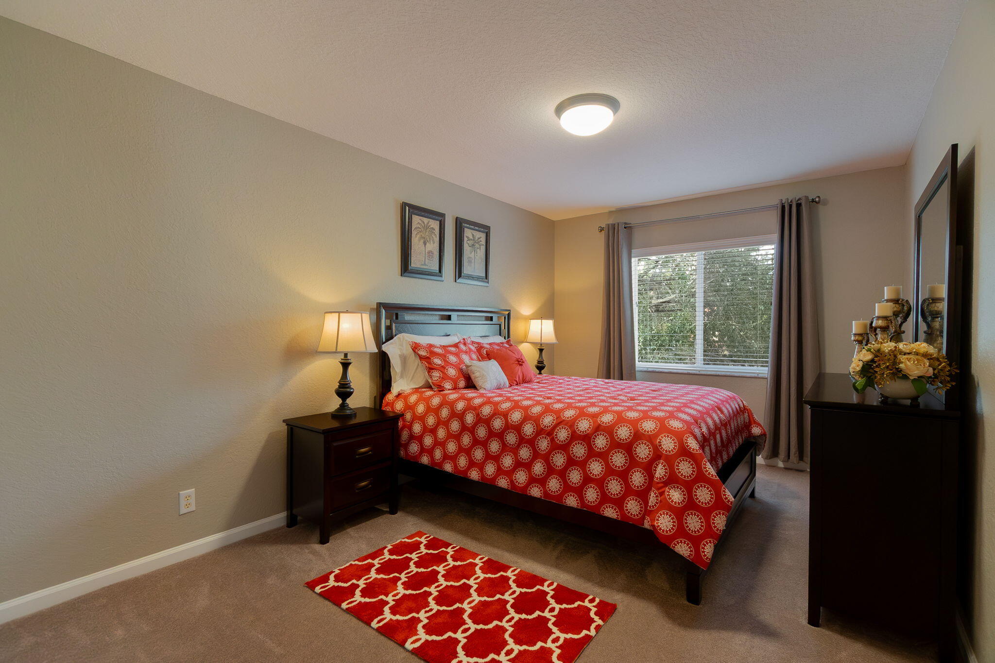 THOUSAND OAKS - Residential