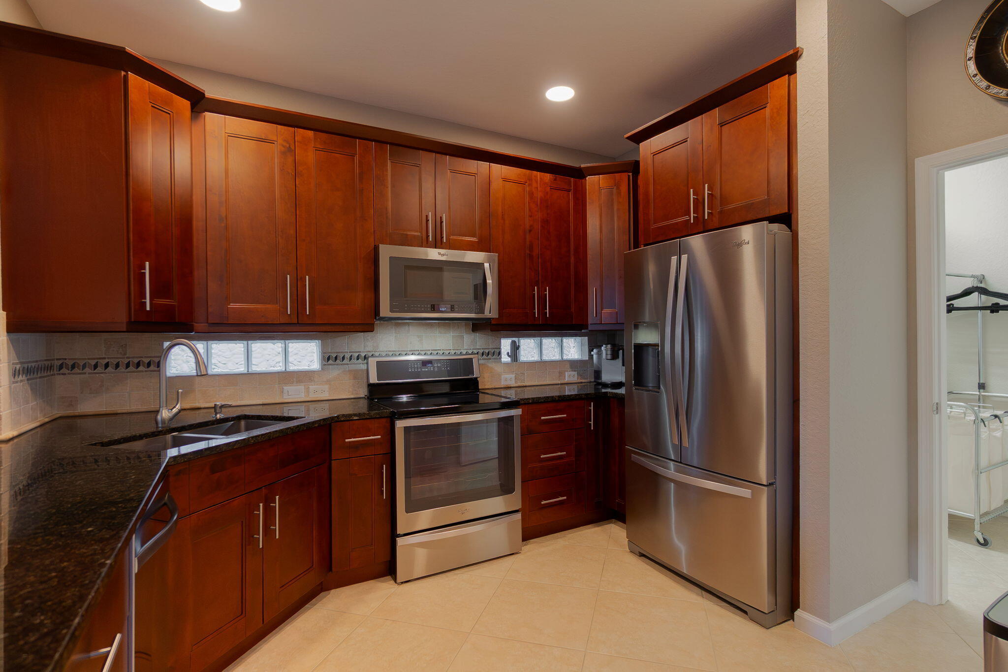 THOUSAND OAKS - Residential