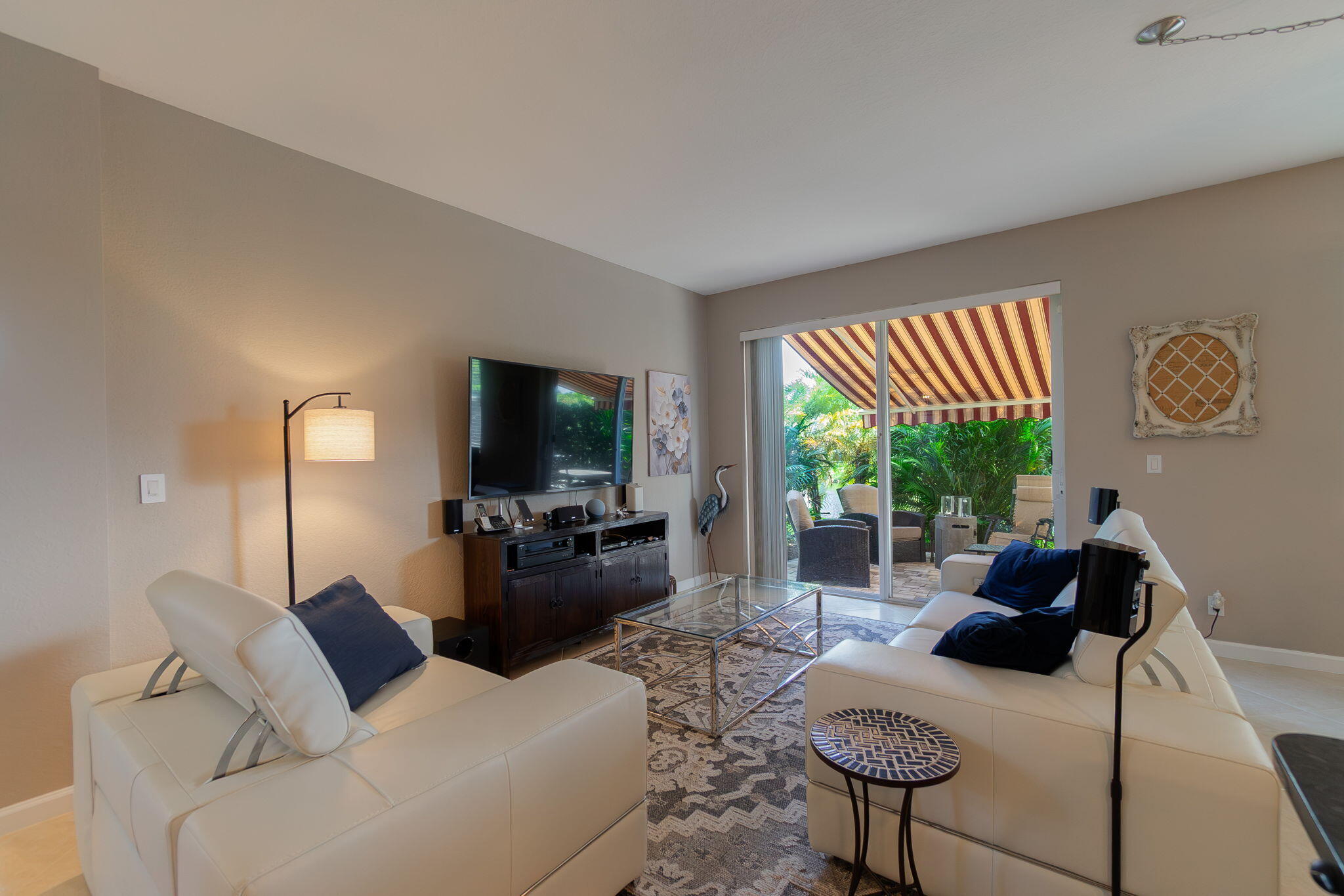 THOUSAND OAKS - Residential