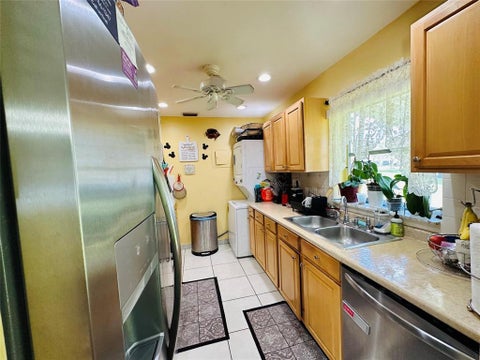 Tiny photo for 8431 NW 12th Street #D68, Plantation, FL 33322 (MLS # B26036961)