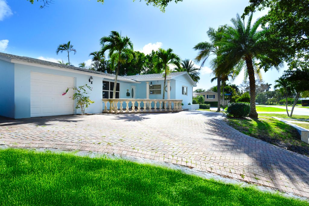 Photo of 561 Anchorage Drive, North Palm Beach, FL 33408 (MLS # R11062187)