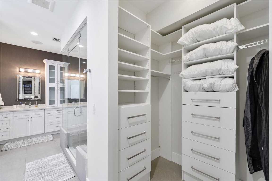 Colee Hammock 1-17 B - Residential