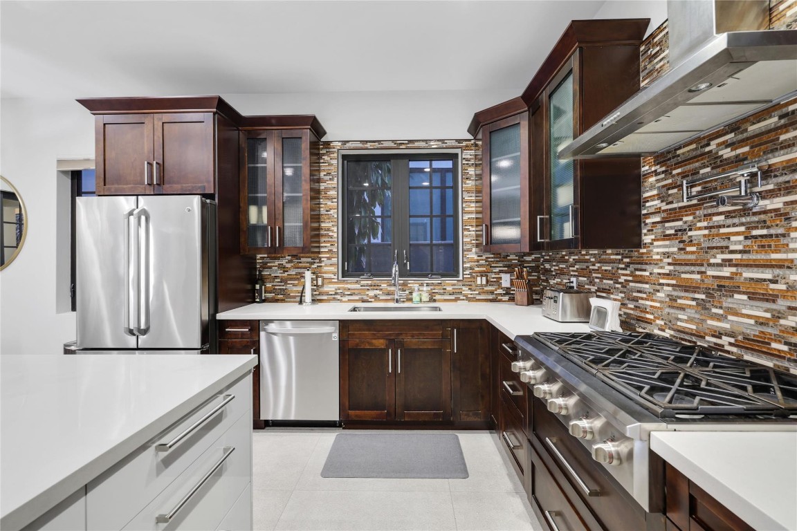 Colee Hammock 1-17 B - Residential