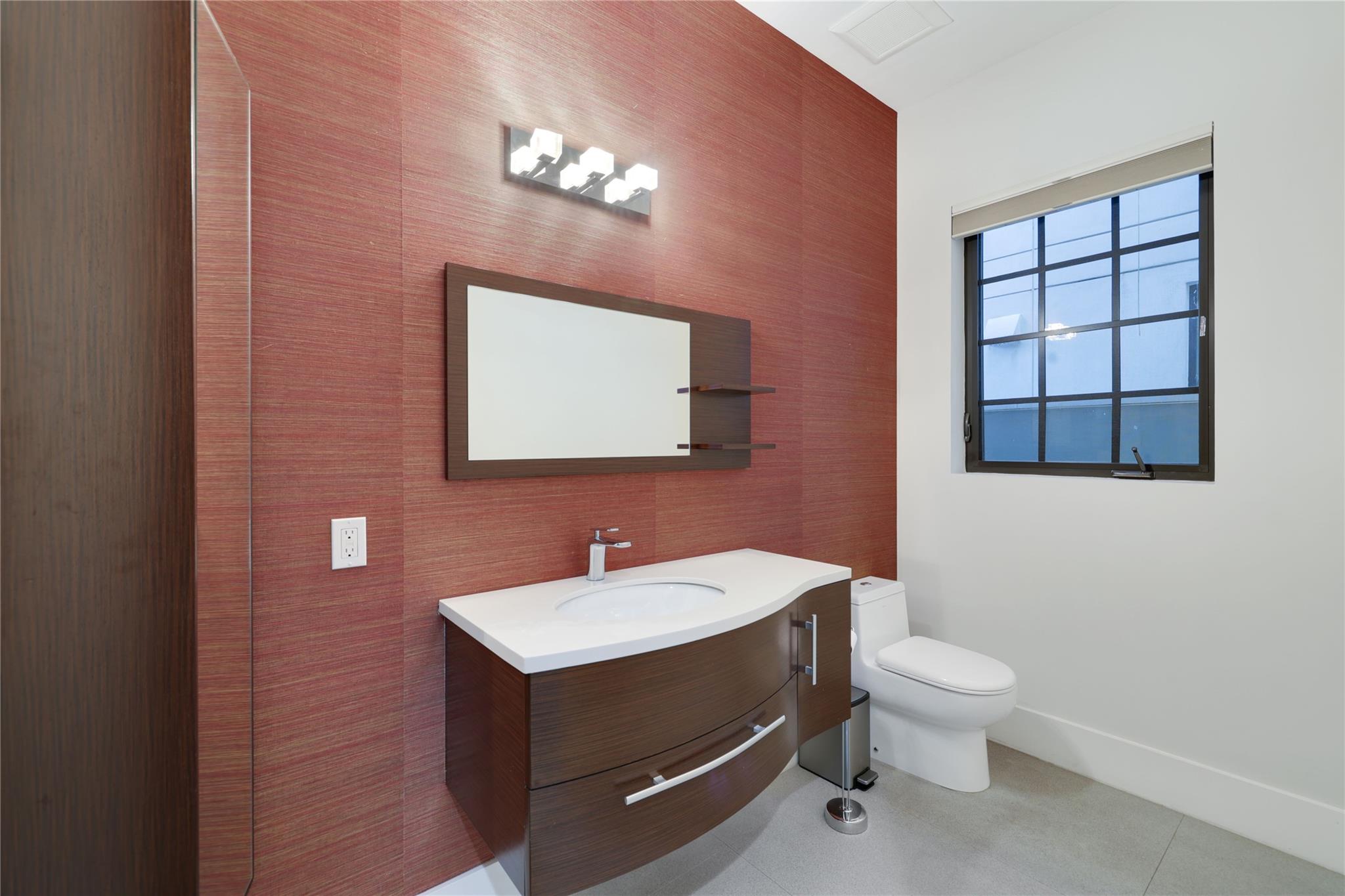 Colee Hammock 1-17 B - Residential