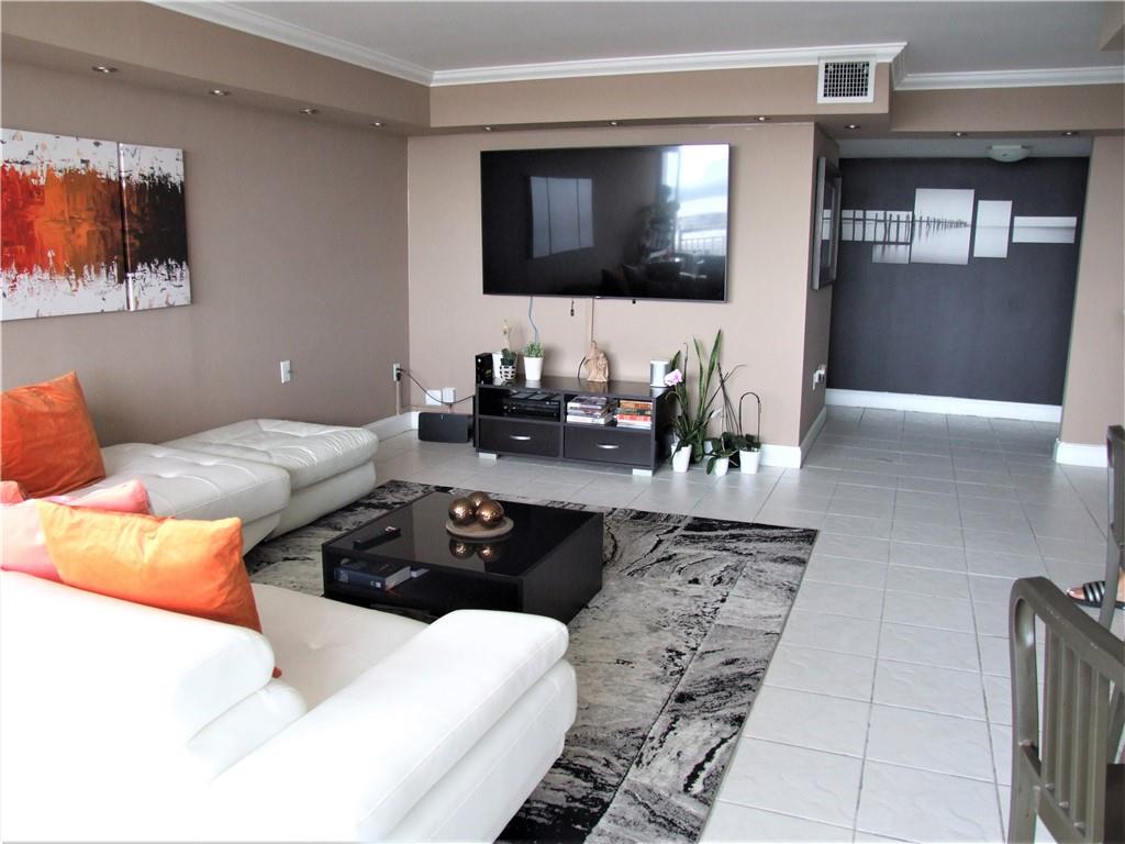 Del Prado Condo - Residential