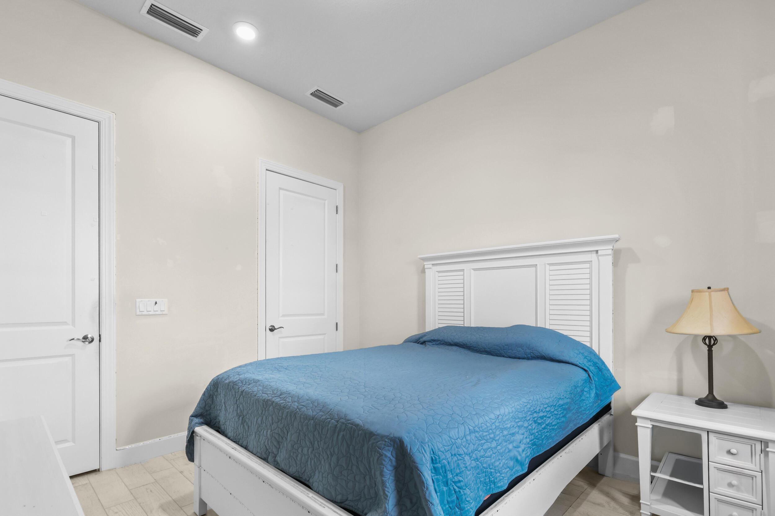 METES AND BOUNDS - Residential