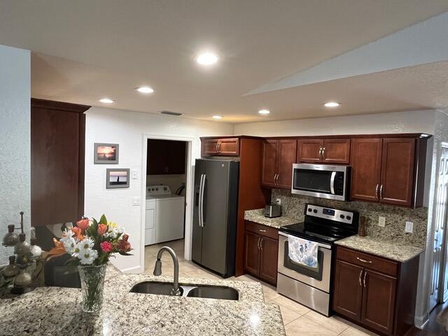 SPANISH LAKES # 1 - Residential