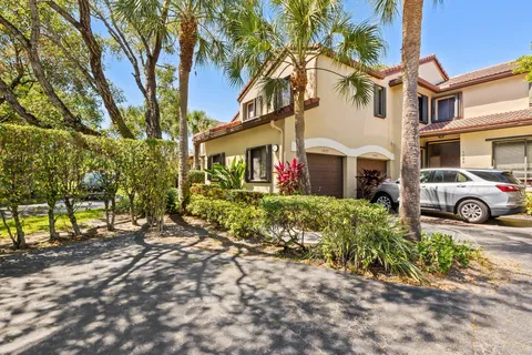 1027 NW 105th Way Unit D-141, Fort Lauderdale, FL MLS: F10492342