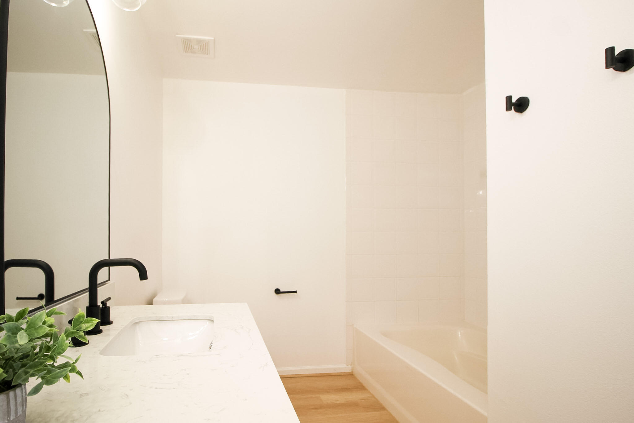 ST ANDREWS AT POLO CLUB CONDO - Residential Lease