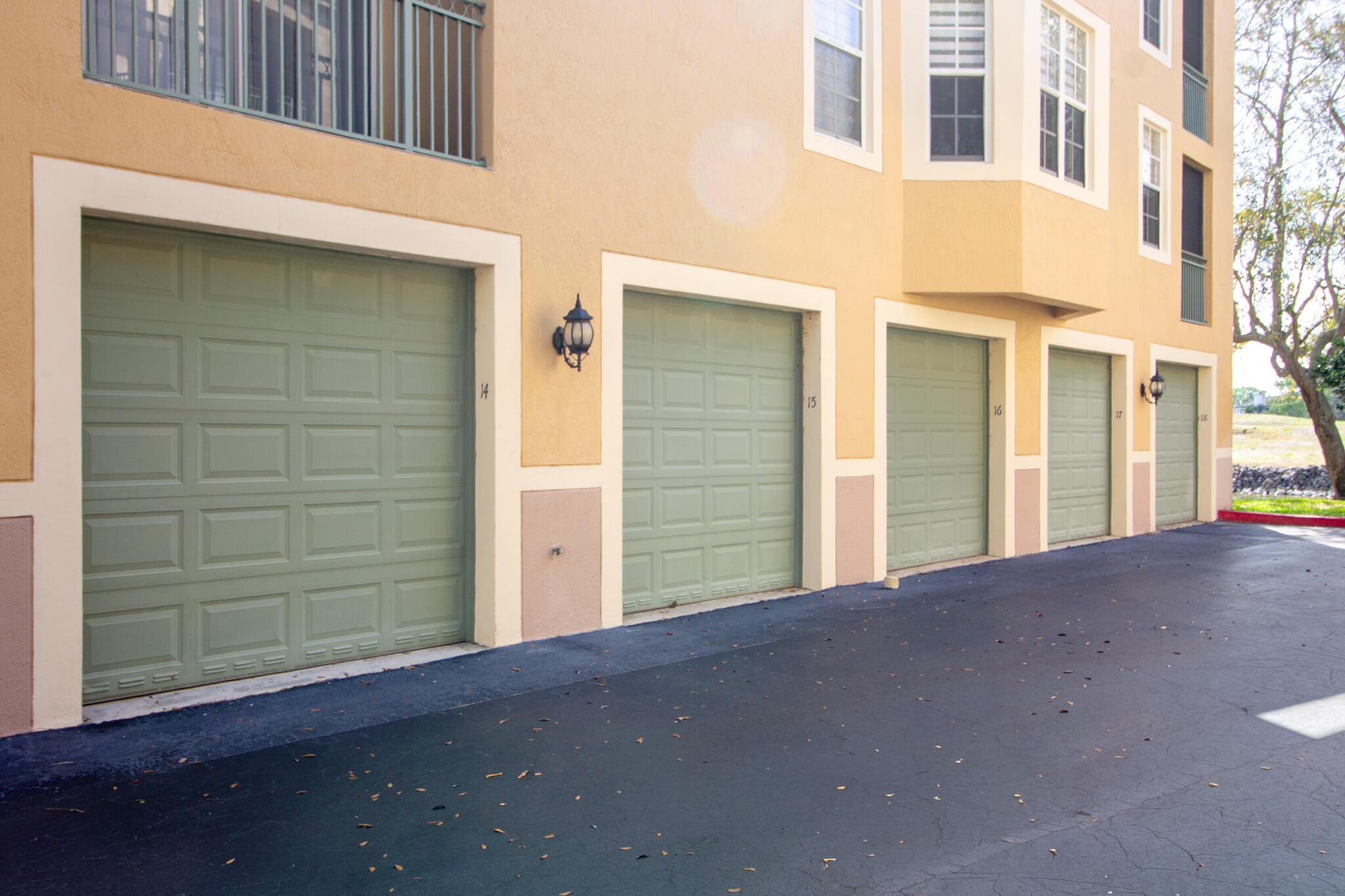 ST ANDREWS AT POLO CLUB CONDO - Residential Lease