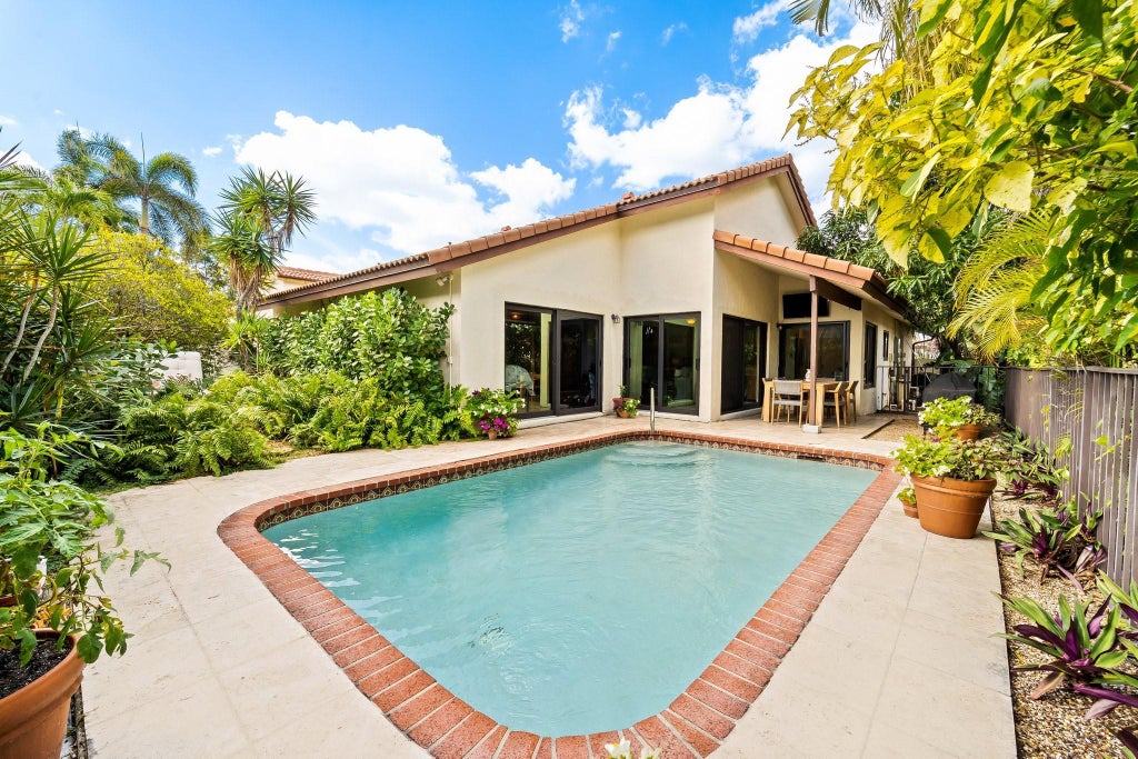 Photo of 7770 Villa Nova Drive, Boca Raton, FL 33433 (MLS # F10425466)