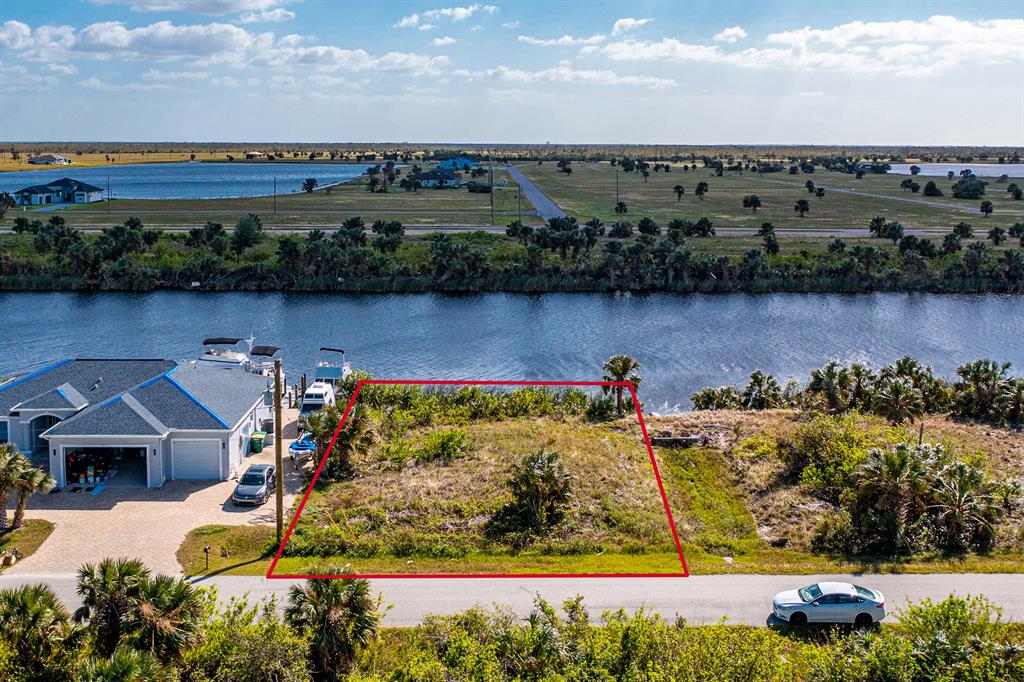 Beautiful waterfront site to build your dream home on.