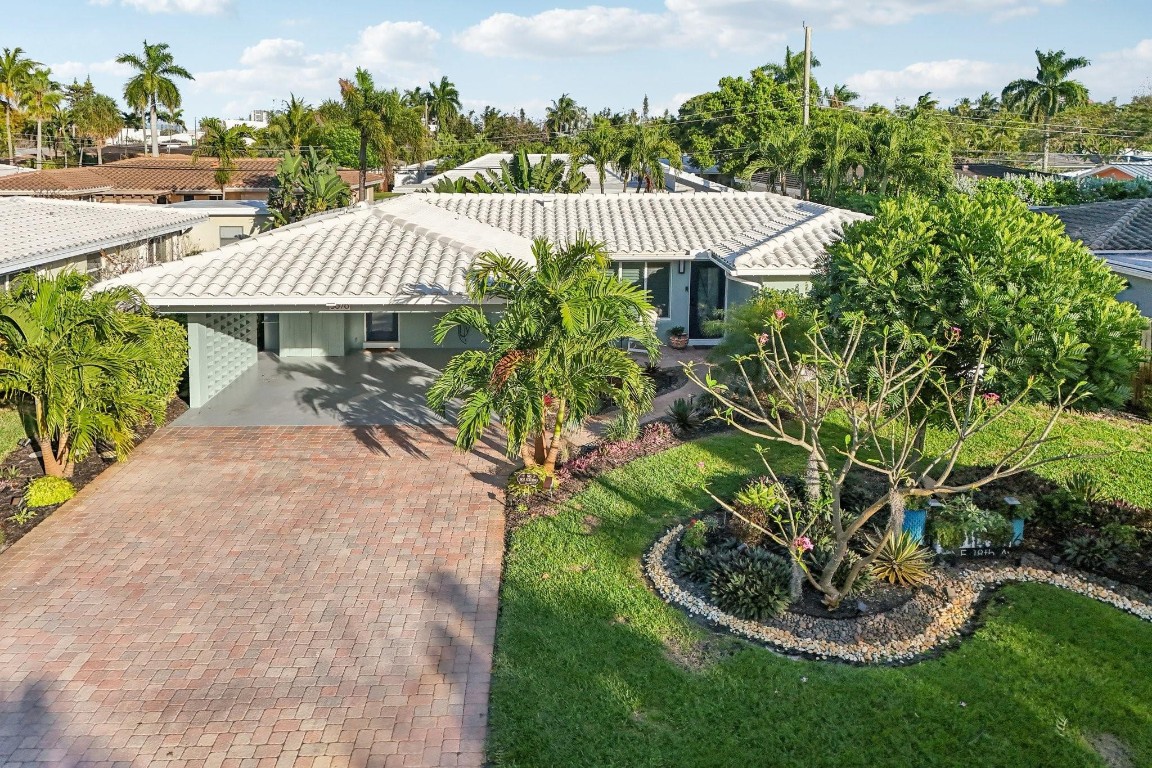 CORAL WOODS - Residential