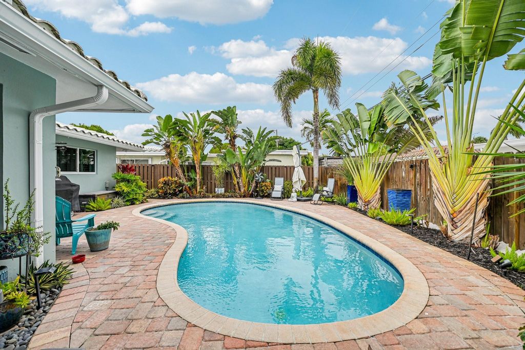 Photo of 3676 NE 18th Avenue, Oakland Park, FL 33334 (MLS # F10545498)