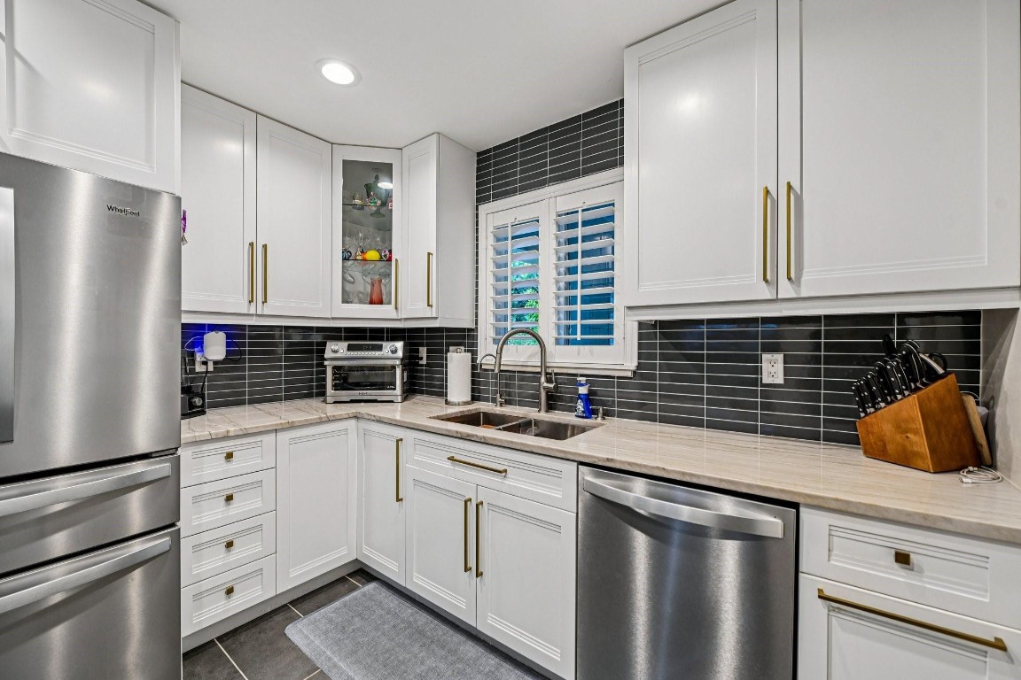 CORAL WOODS - Residential