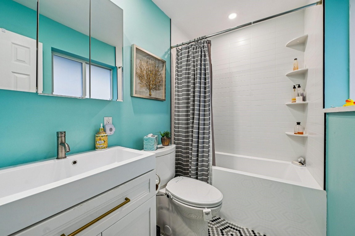 CORAL WOODS - Residential