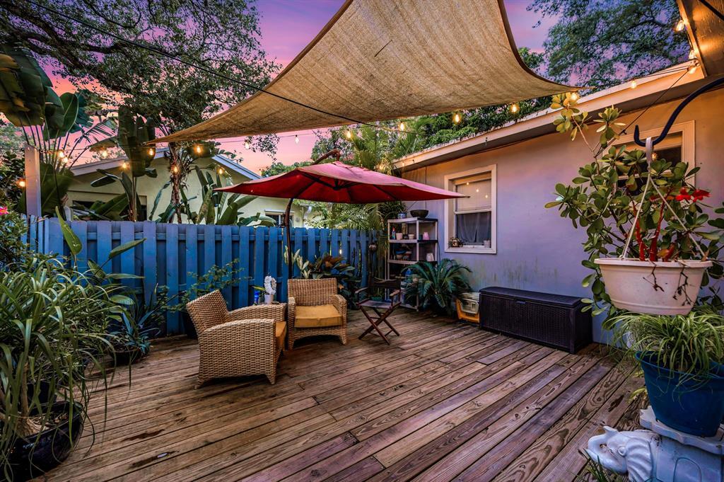 WAVERLY PLACE - Residential Income