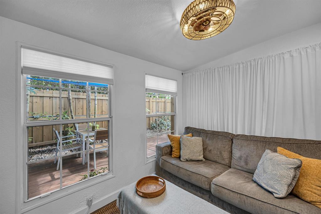WAVERLY PLACE - Residential Income