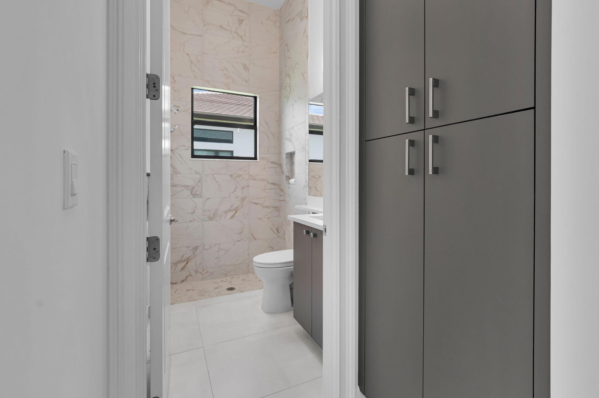 Valencia Grand - Residential