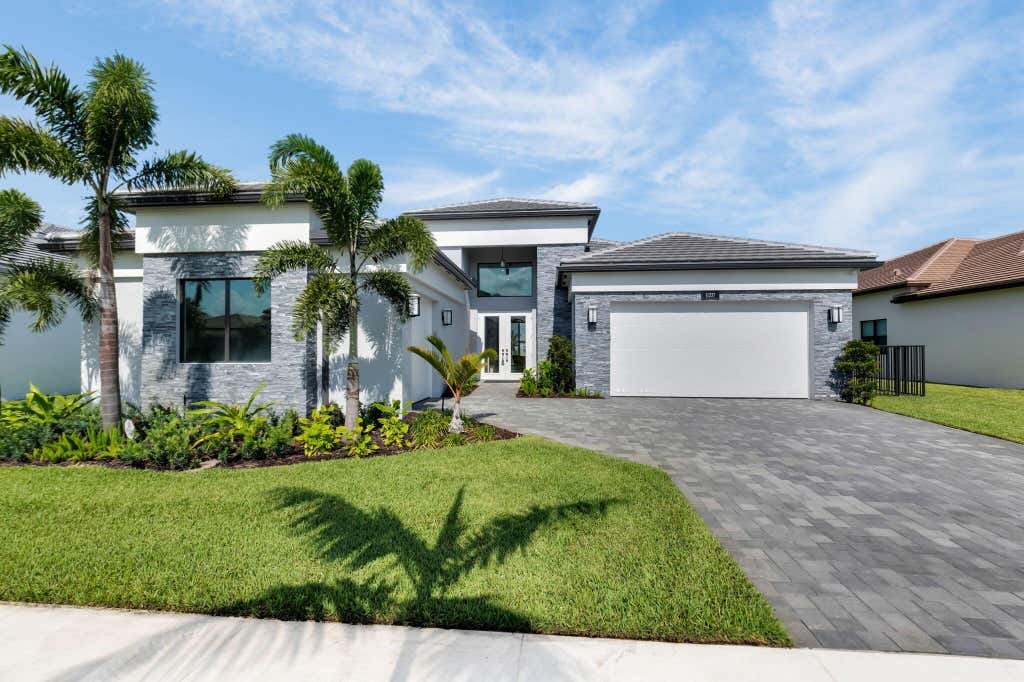 Photo of 11337 Cherry Canyon Court, Boynton Beach, FL 33473 (MLS # R11093457)