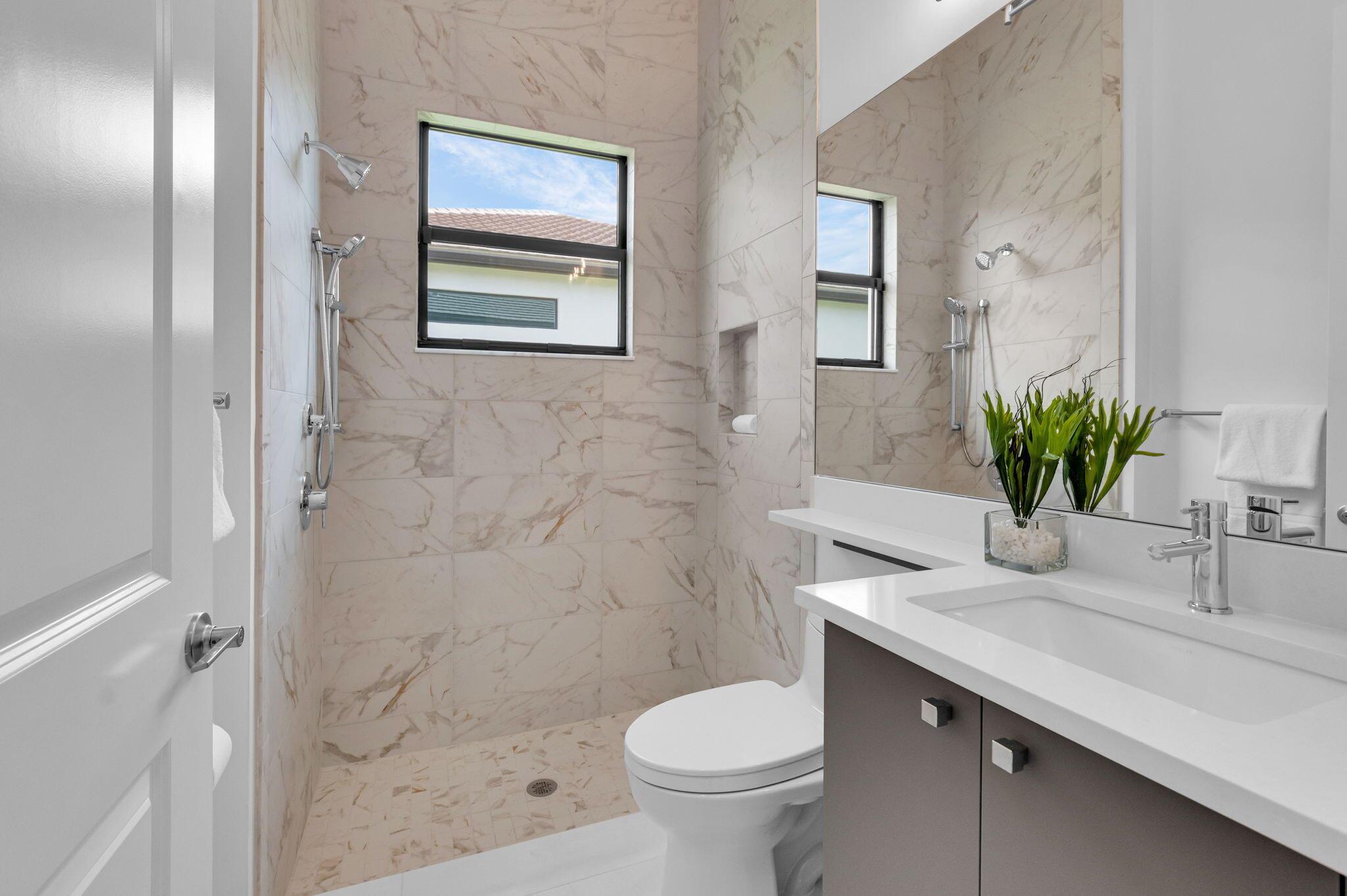 Valencia Grand - Residential