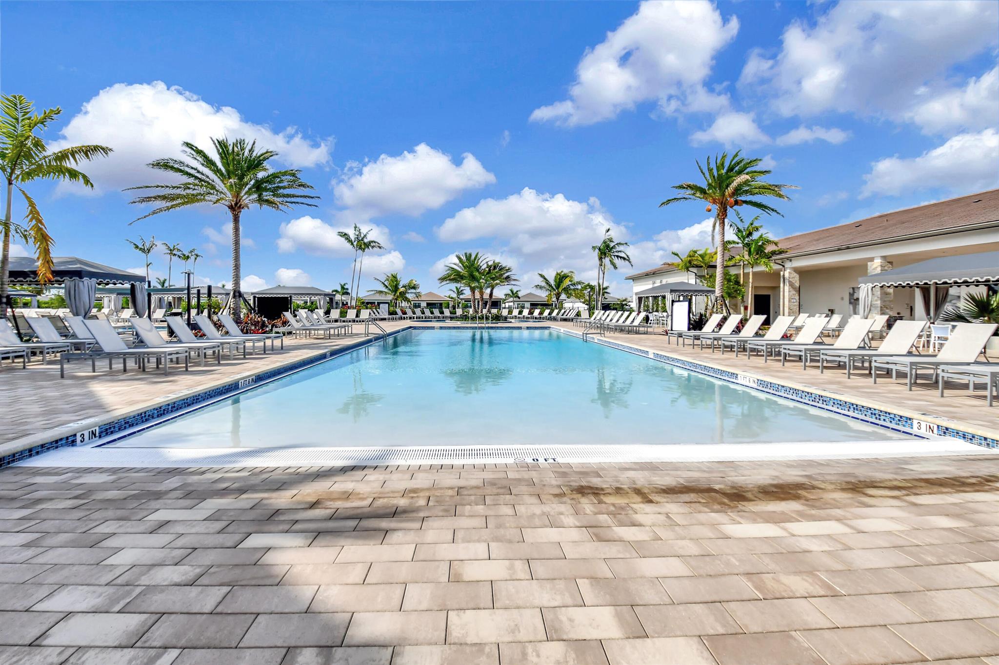 Valencia Grand - Residential