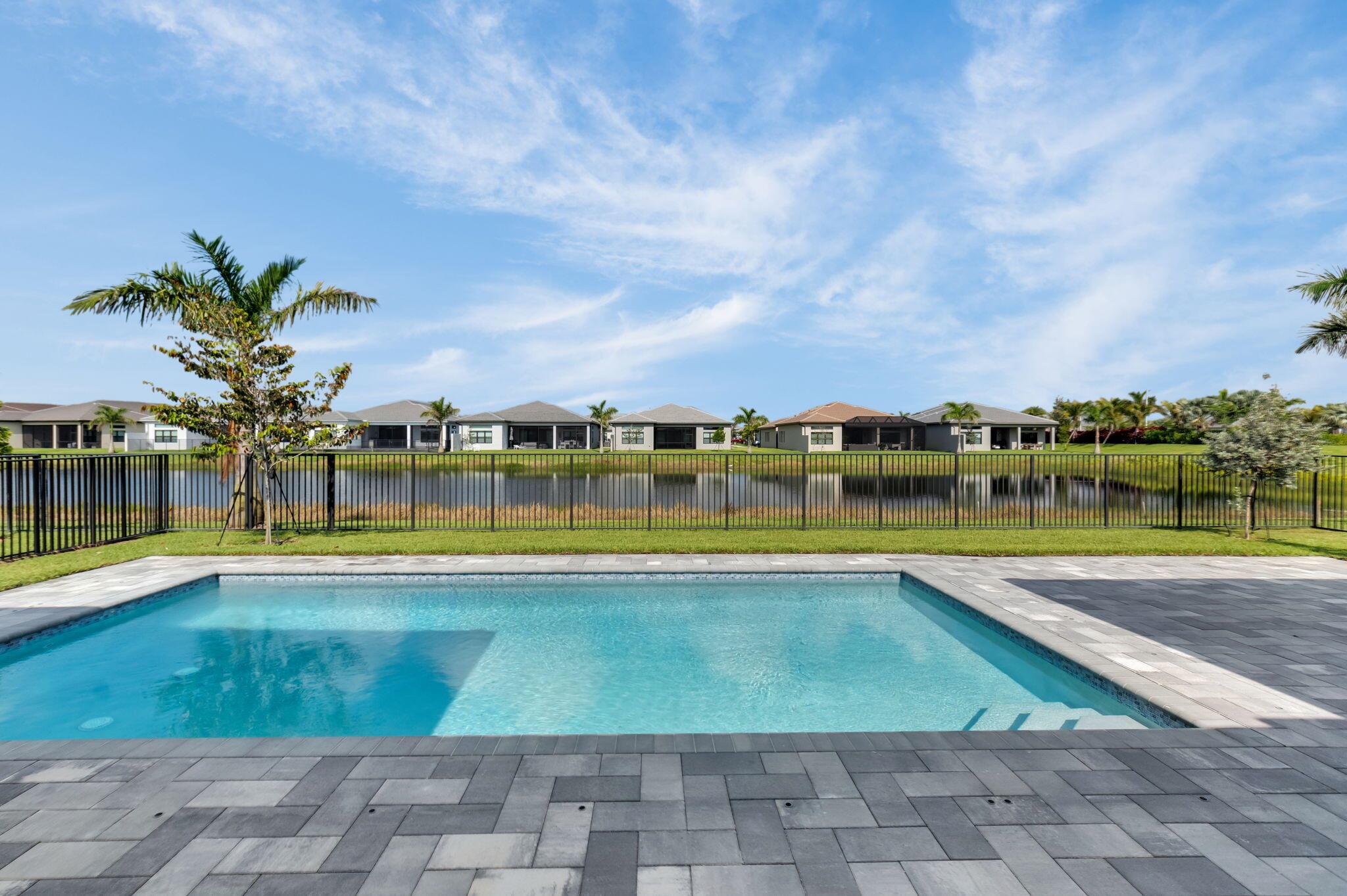 Valencia Grand - Residential