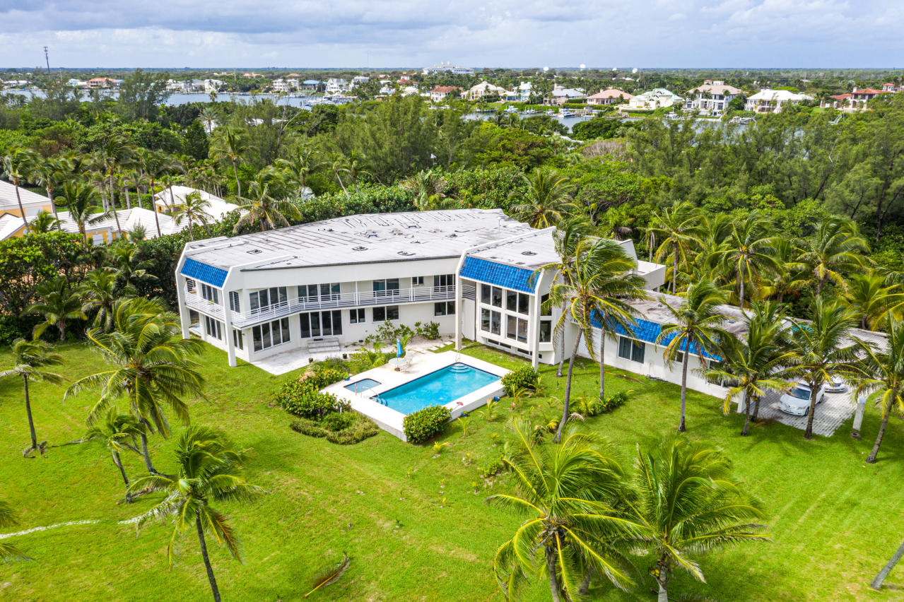 Jupiter Island - Residential