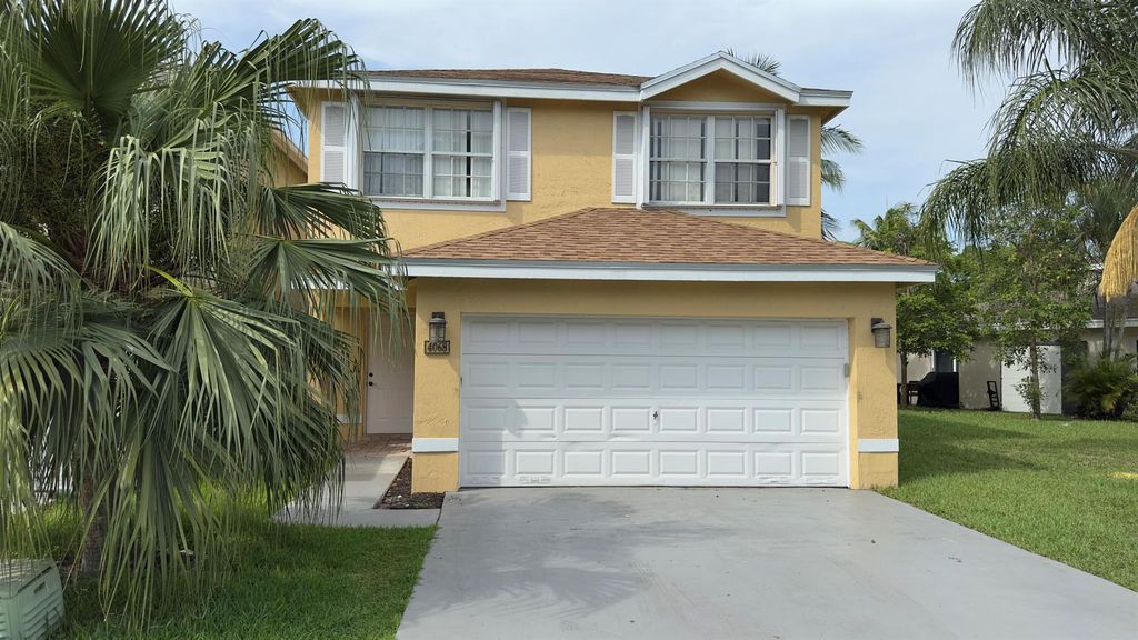 Photo of 4068 Eastridge Drive, Deerfield Beach, FL 33064 (MLS # R11098588)