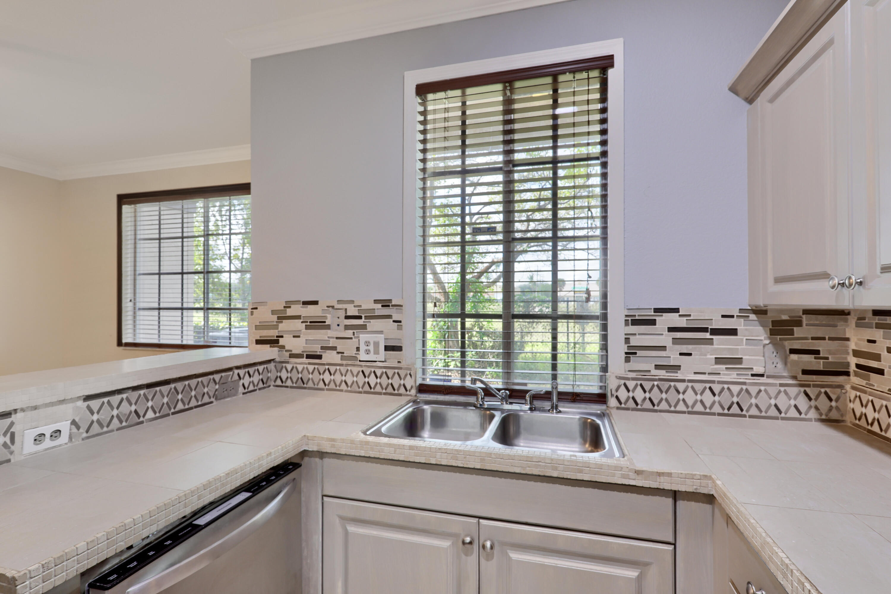 Marsh Harbour - Residential