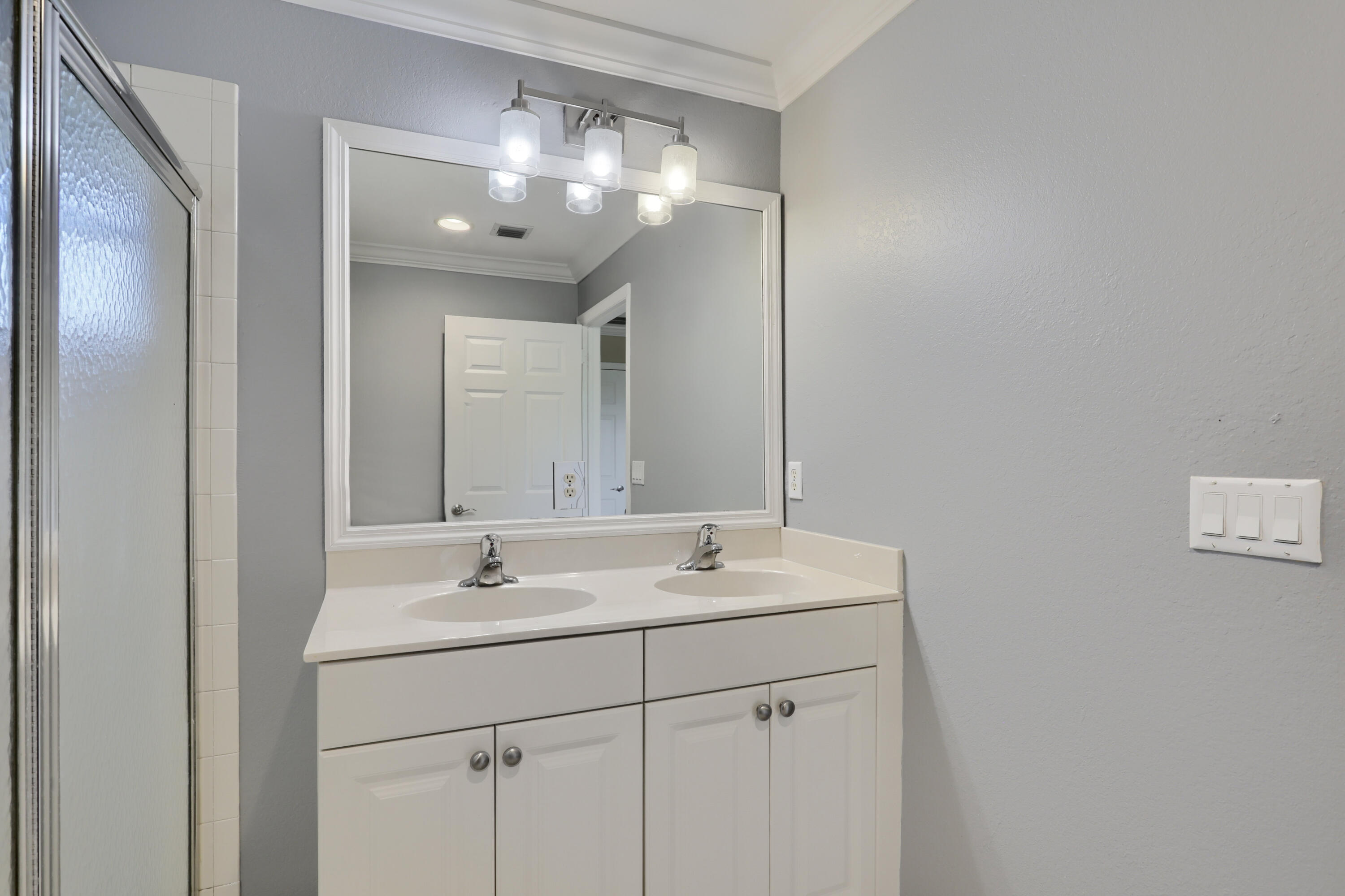 Marsh Harbour - Residential