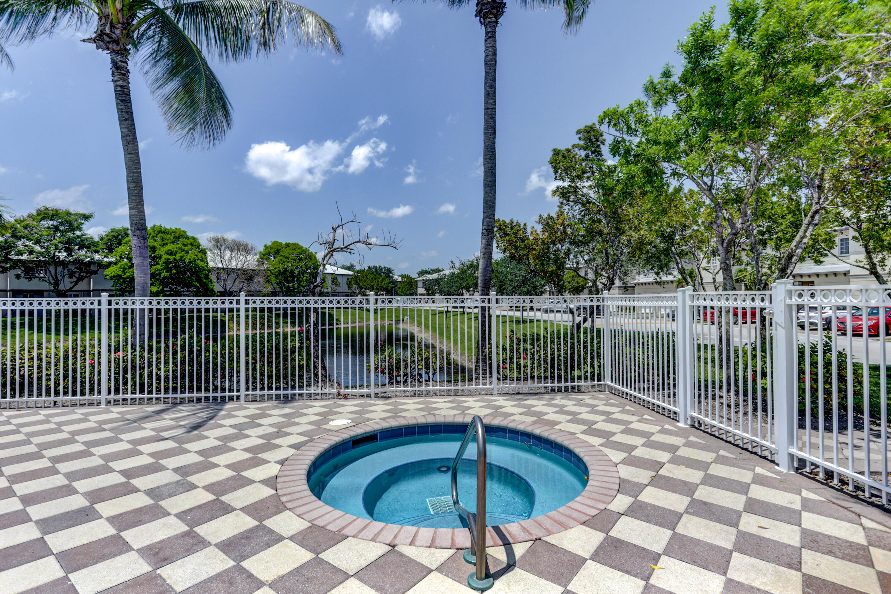 Marsh Harbour - Residential