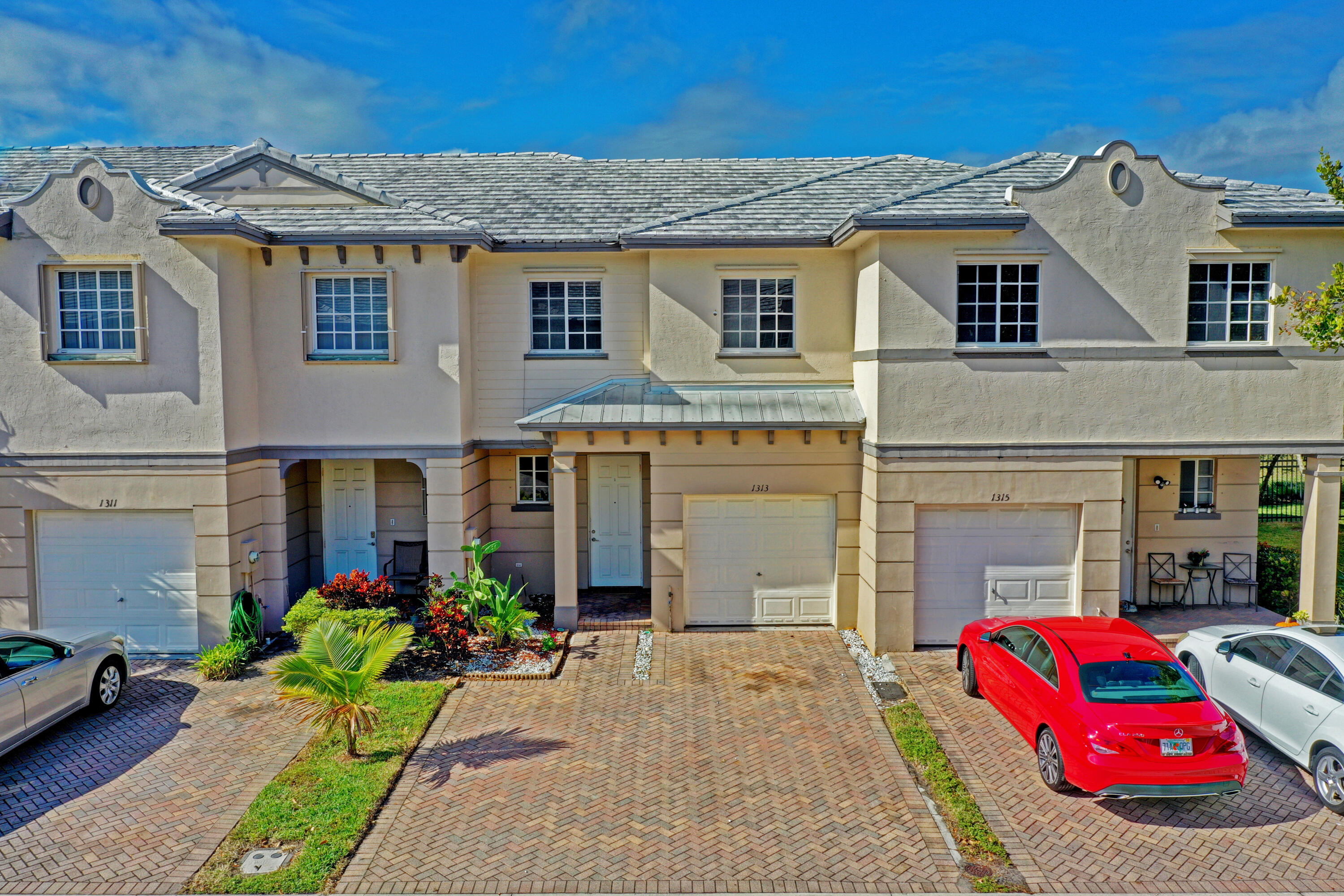 Marsh Harbour - Residential