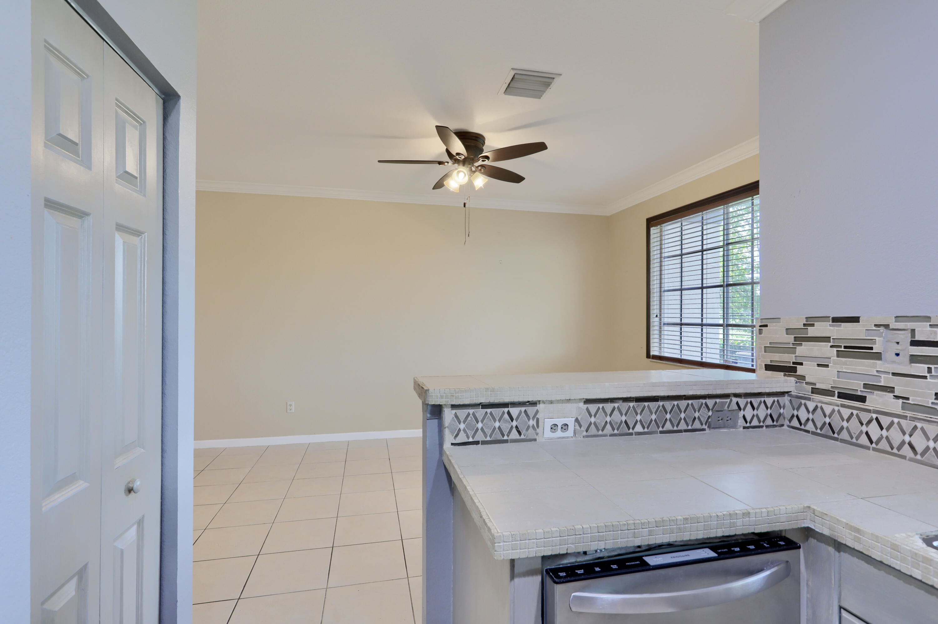 Marsh Harbour - Residential