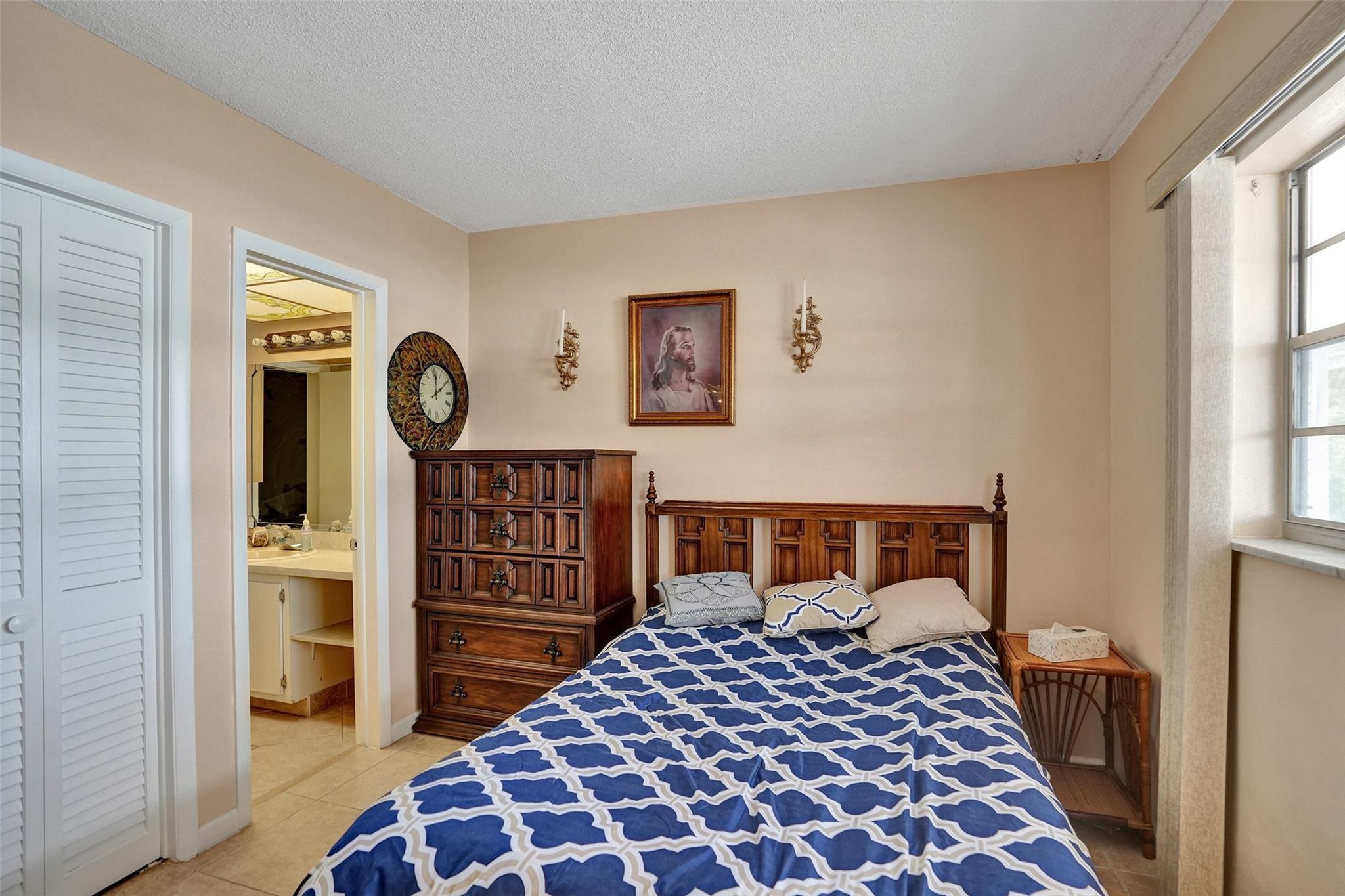 2551 W Golf Blvd 203