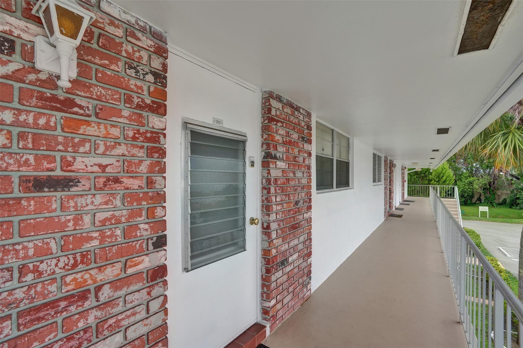 2551 W Golf Blvd 203