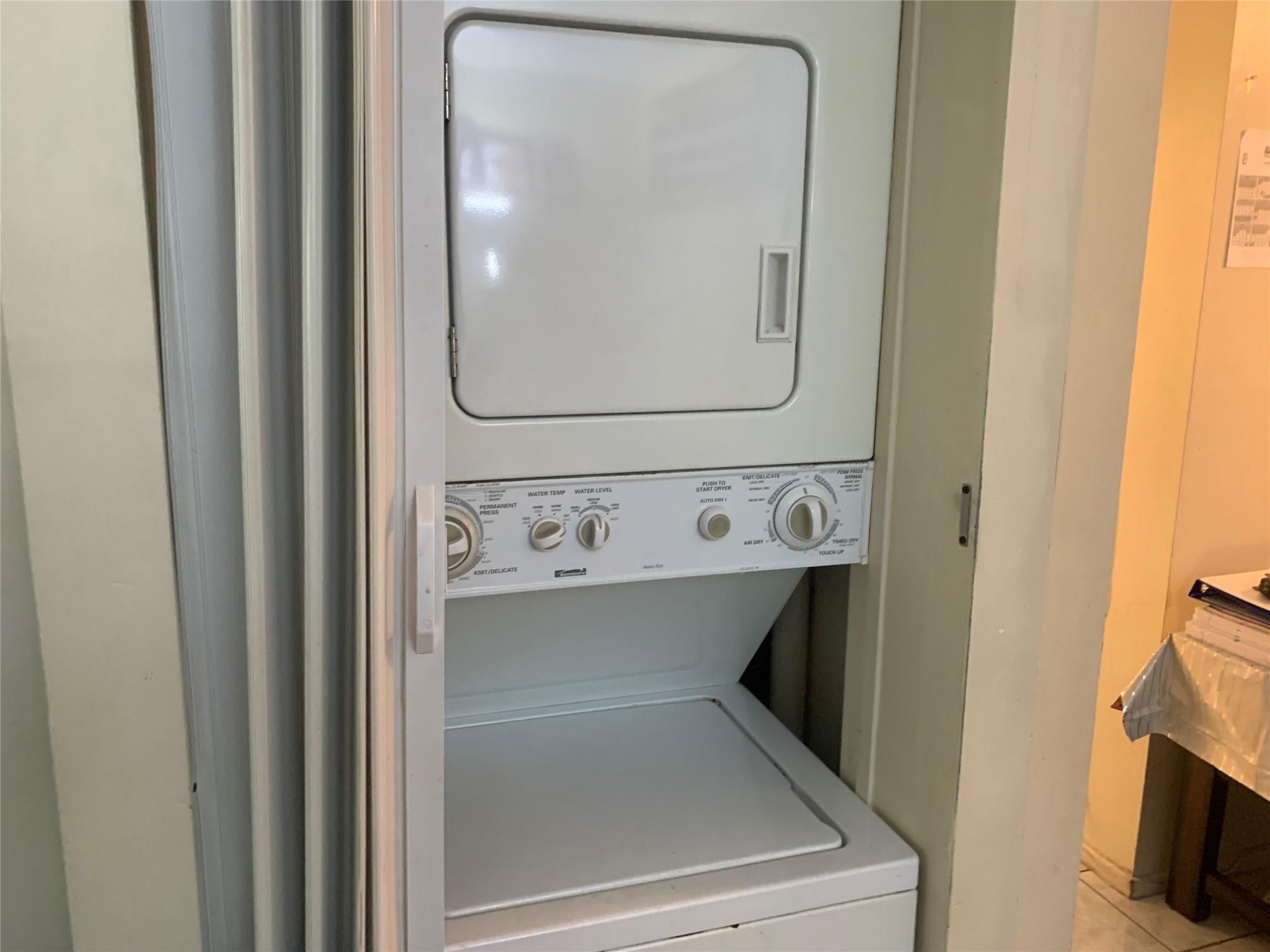 10850 Royal Palm Blvd 10850