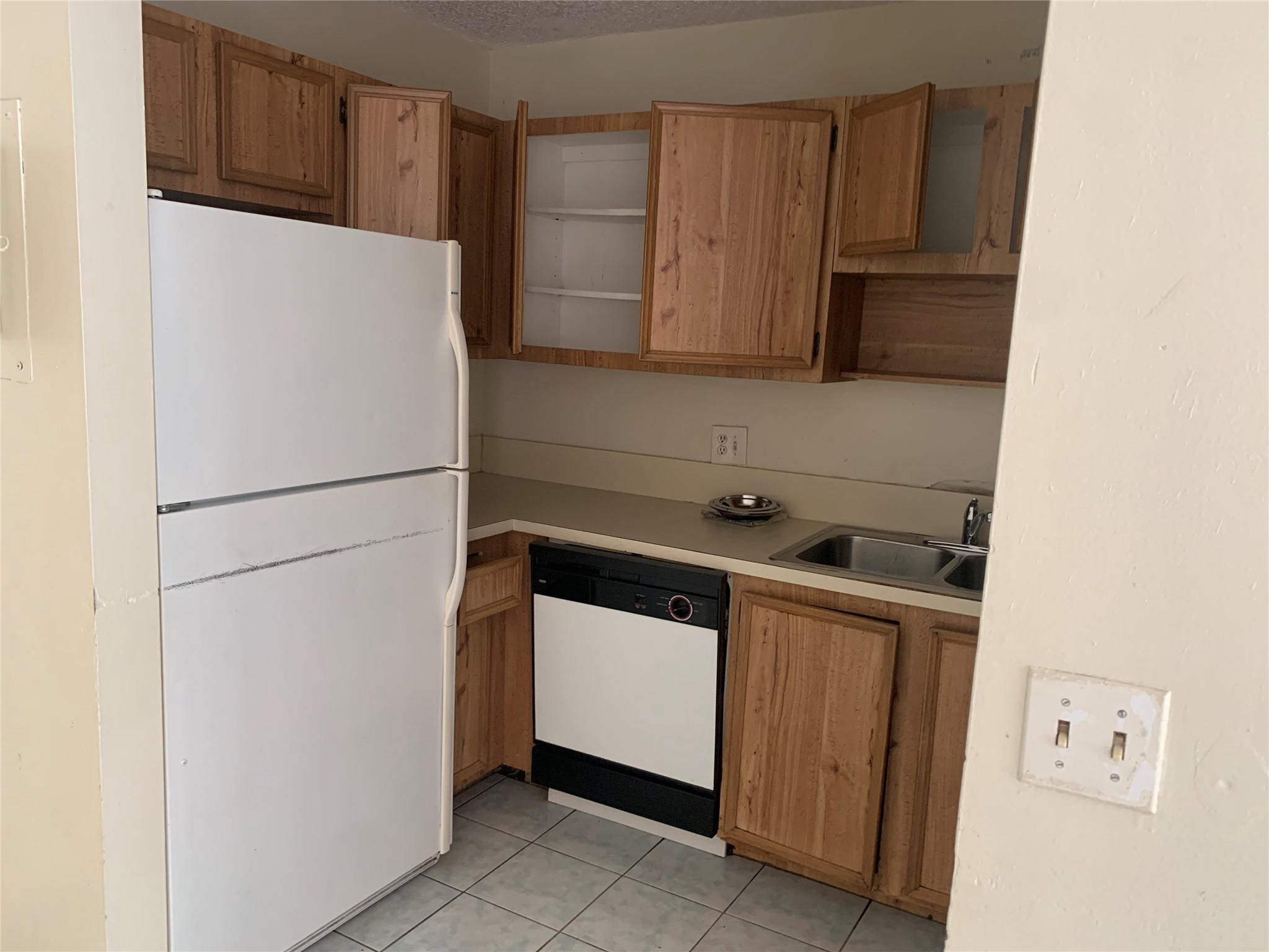 10850 Royal Palm Blvd 10850