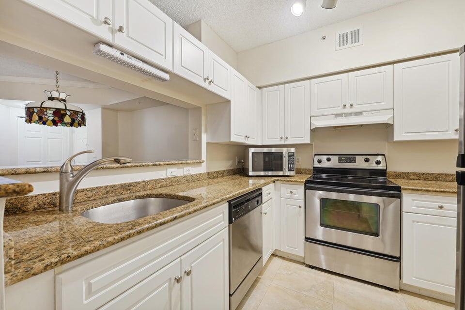 TUSCANY ON THE INTRACOASTAL CONDO - Residential Lease