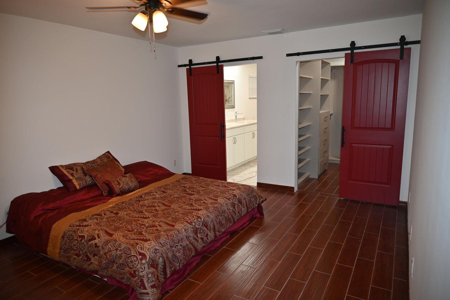 SUGAR POND MANOR OF WELLI - Residential