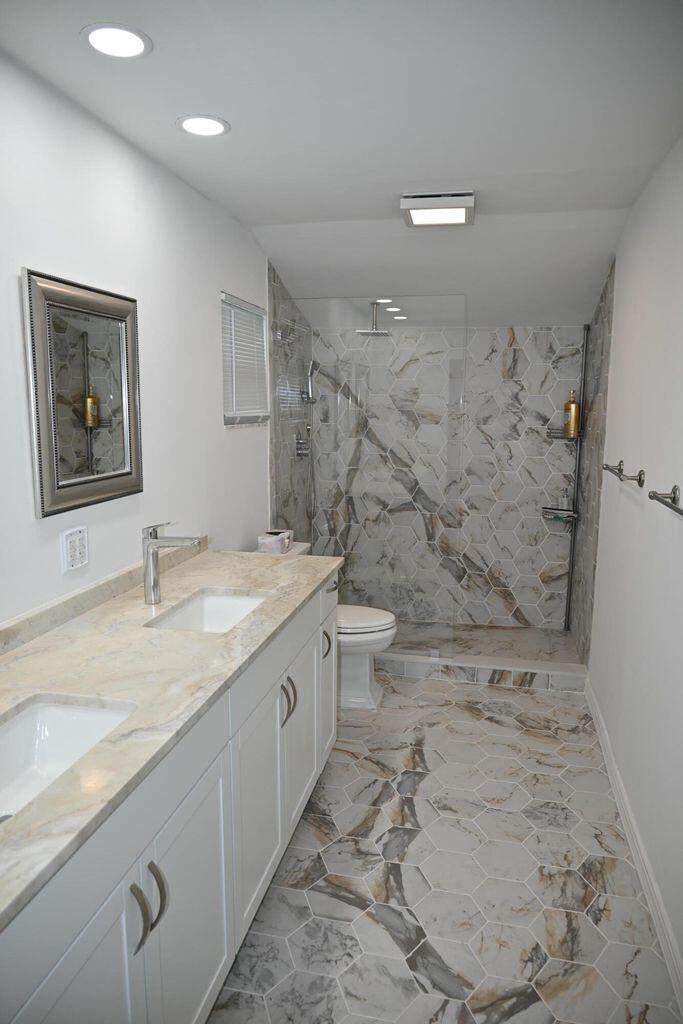 SUGAR POND MANOR OF WELLI - Residential